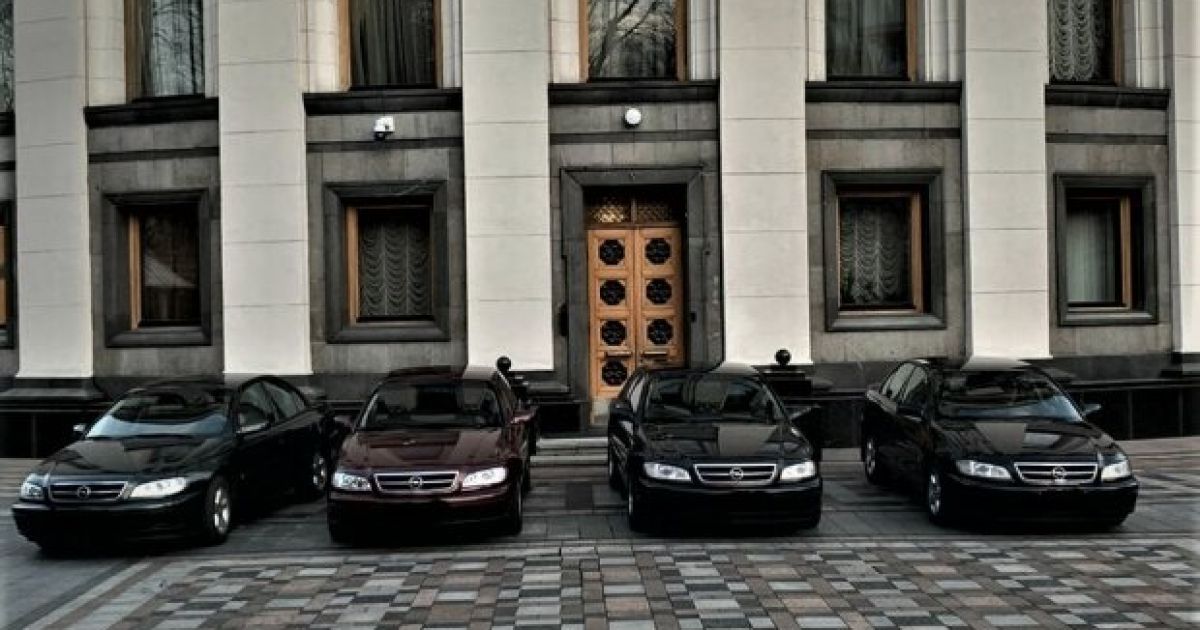     :     Rolls-Royce, Maybach  Mercedes