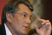 Ющенко в шоке от Азарова