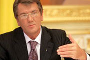 Теперь Ющенко требует референдум