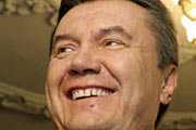 Янукович заговорил по-английски... Без словаря