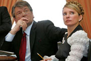 Ющенко не пускает Тимошенко в Москву?!