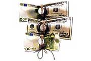 Гривна «укрепилась» об доллар
