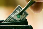 Эксперт: «Во время финансового кризиса лучше всего вкладывать деньги в... свое образование»