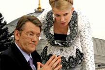Ющенко дал Тимошенко несколько дней на возврат долгов