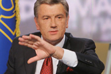 Ющенко вдруг передумал и отказался награждать Фирташа