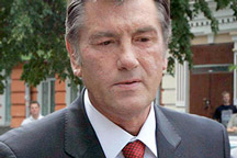 Глава фракции НУ-НС гонит Ющенко из партии