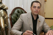 Портнов обвинил друга Ющенко в серийных убийствах