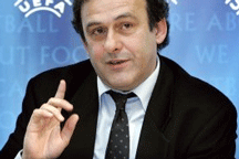 Президент УЕФА пообещал не забирать у Украины Евро-2012