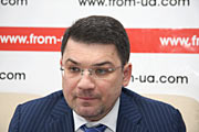 К.Куликов: «Вектор украинско-российских отношений, как с украинской, так и с российской стороны, отдан на откуп экстремистам»