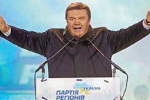 Янукович оторвался! Да так, что и Юля позавидует