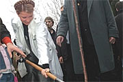 Концерт для Тимошенко с лопатой