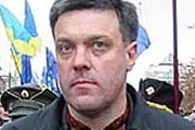 Наругались. А о бабе позабыли...
