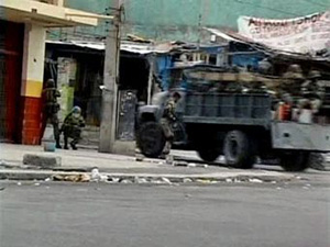 Ямайские столкновения полиции с криминалом унесли 60 жизней