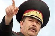 Кому нужно  «третье пришествие» Кузьмука в военные министры?