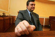 Против Януковича нет приема?