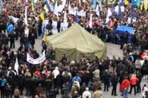Политика расколола Майдан. Акции протеста прекращены