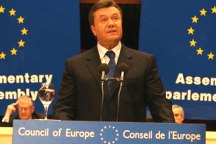 В Европарламенте считают, что Янукович станет политиком европейского образца, если…