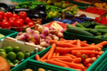 Мороз поднимает цены на овощи