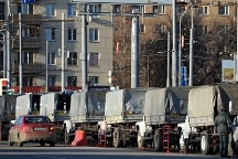 Московскую оппозицию на Арбате поджидают грузовики с войсками