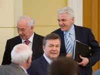 Из-за Литвина Азарову пришлось выкручиваться перед Януковичем
