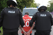Польские болельщики получили тюремные сроки за драку
