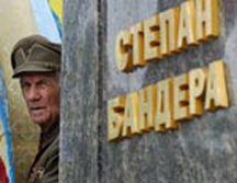 Украинские националисты установят памятник Бандере