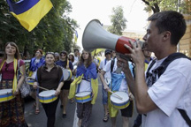 Ну и ну! Возле Украинского Дома исчезла мобильная связь
