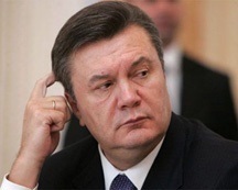 Янукович наградил орденом дочку Джарты за Евро-2012