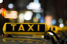 Столичные таксисты зарабатывают на дожде