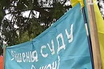 На Киевщине около ста чернобыльцев объявили бессрочную голодовку
