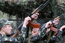 Зарплаты украинских военных увеличат в два раза