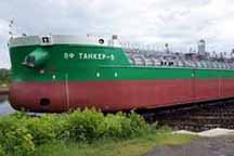 В Херсоне спустят на воду первый в истории страны танкер