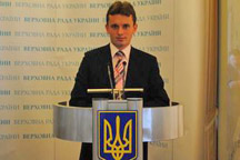 Р.Бортник: в 2013 году на Украине могут возникнуть новые серьезные политические проекты