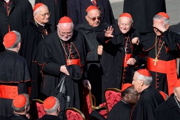 Лже-епископ пытался проникнуть на совещание кардиналов в Ватикане