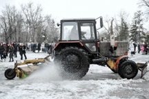 Укравтодор: дороги государственного и регионального значения уже расчищены