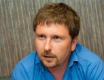 Журналист-политбеженец Анатолий Шарий начал расследование об авторе проекта создания финансовой полиции