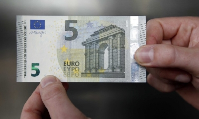 Вот как выглядит новая купюра достоинством 5 евро. ФОТО