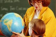 Бедные педагоги! В Украине учебные нагрузки в три раза больше, чем в Европе
