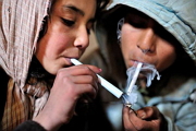 Опиумный рай. В Афганистане даже дети «сидят» на героине