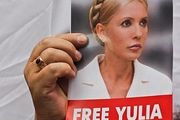 Тимошенко лишена свободы, а не права на жизнь – экс-депутат