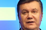 Янукович наябедничал Грибаускайте о шантаже России