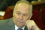 Выслушав Азарова, Рыбак пожелал депутатам «всего доброго»