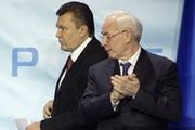 Николай Янович популярно объяснил, почему не будет отставки Януковича