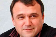 Антисемит Леонид Даценко прошел в парламент, чтобы дискредитировать главу фракции «Батьківщина» Арсения Яценюка