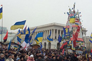 Активисты отказались от Народного вече: на Майдане собрались десятки тысяч митингующих