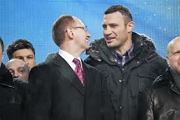 Кличко объявил досрочные президентские выборы, а Яценюк назвал имя единого лидера