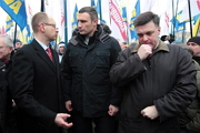 Оппозиция отказалась комментировать встречу с Януковичем