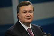 Янукович предложил пост премьер-министра Яценюку