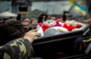 В Киеве выросло число погибших активистов Евромайдана