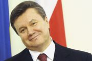 Янукович под защитой армии юго-востока 1 мая будет в Киеве – Жириновский 